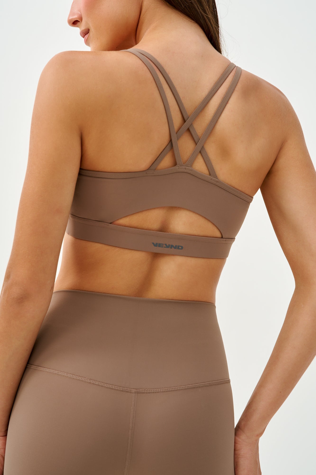 חזיית ספורט STRAPPY - Tan