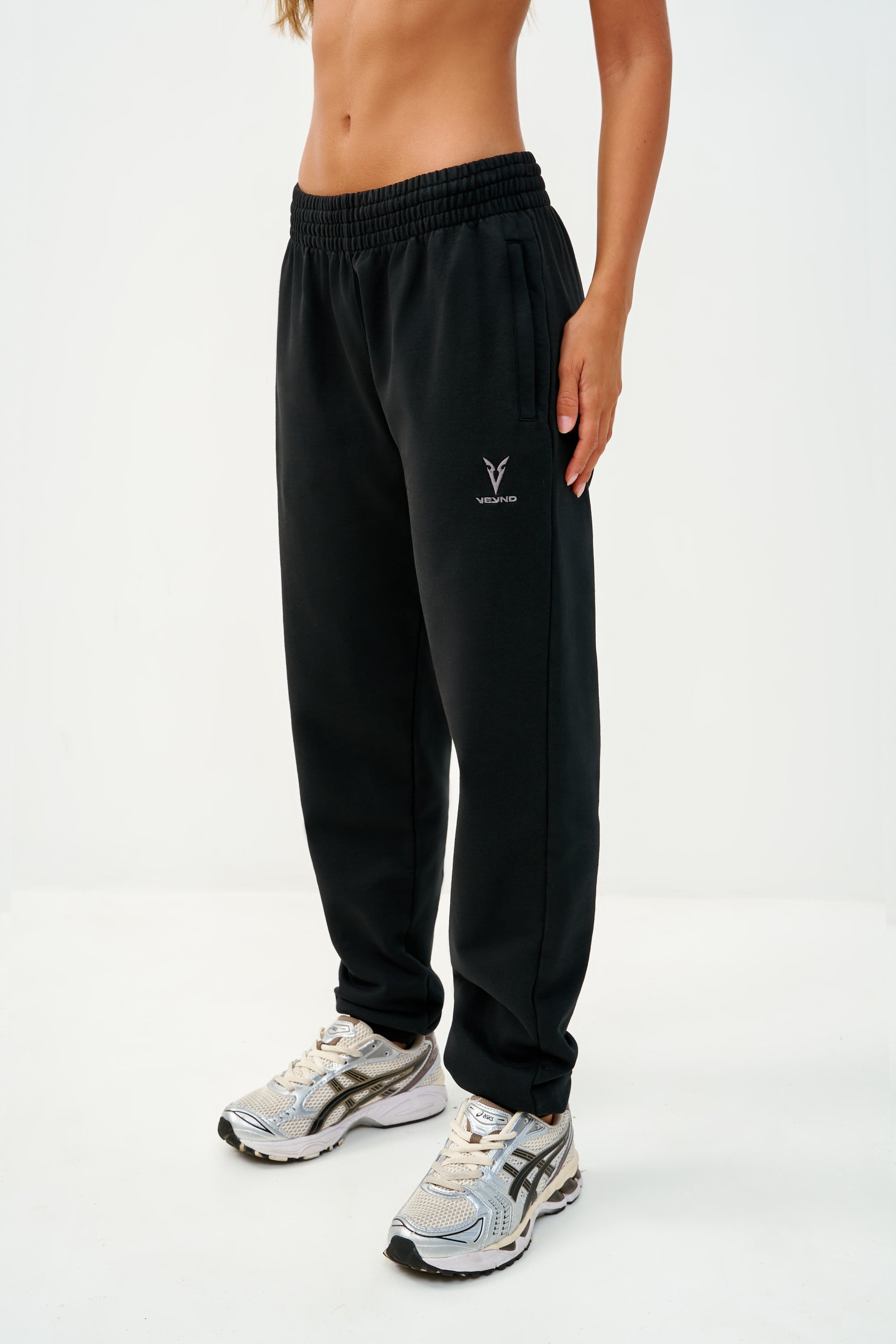 מכנסי טרנינג - Black