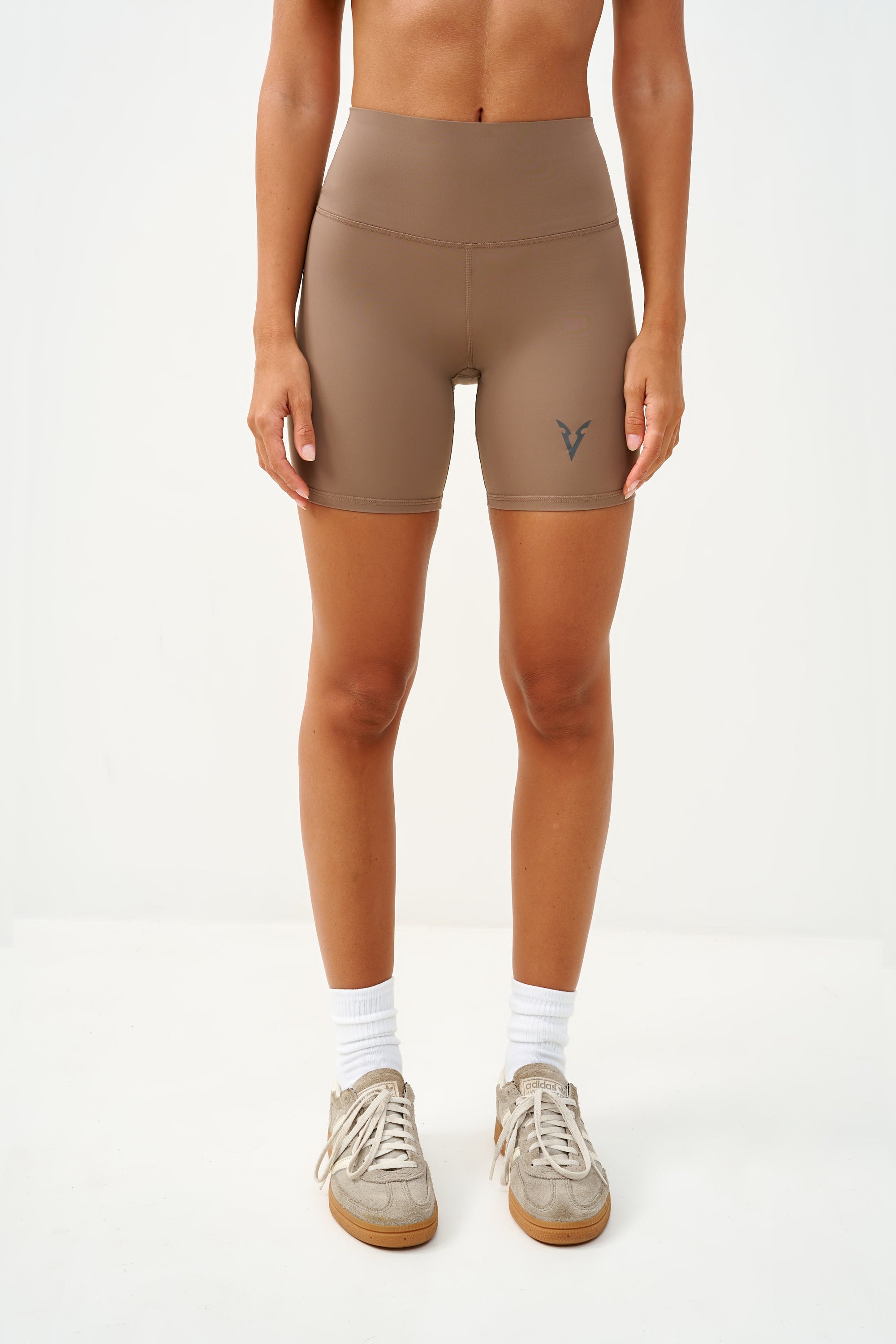 7" מכנסיים קצרים - Tan