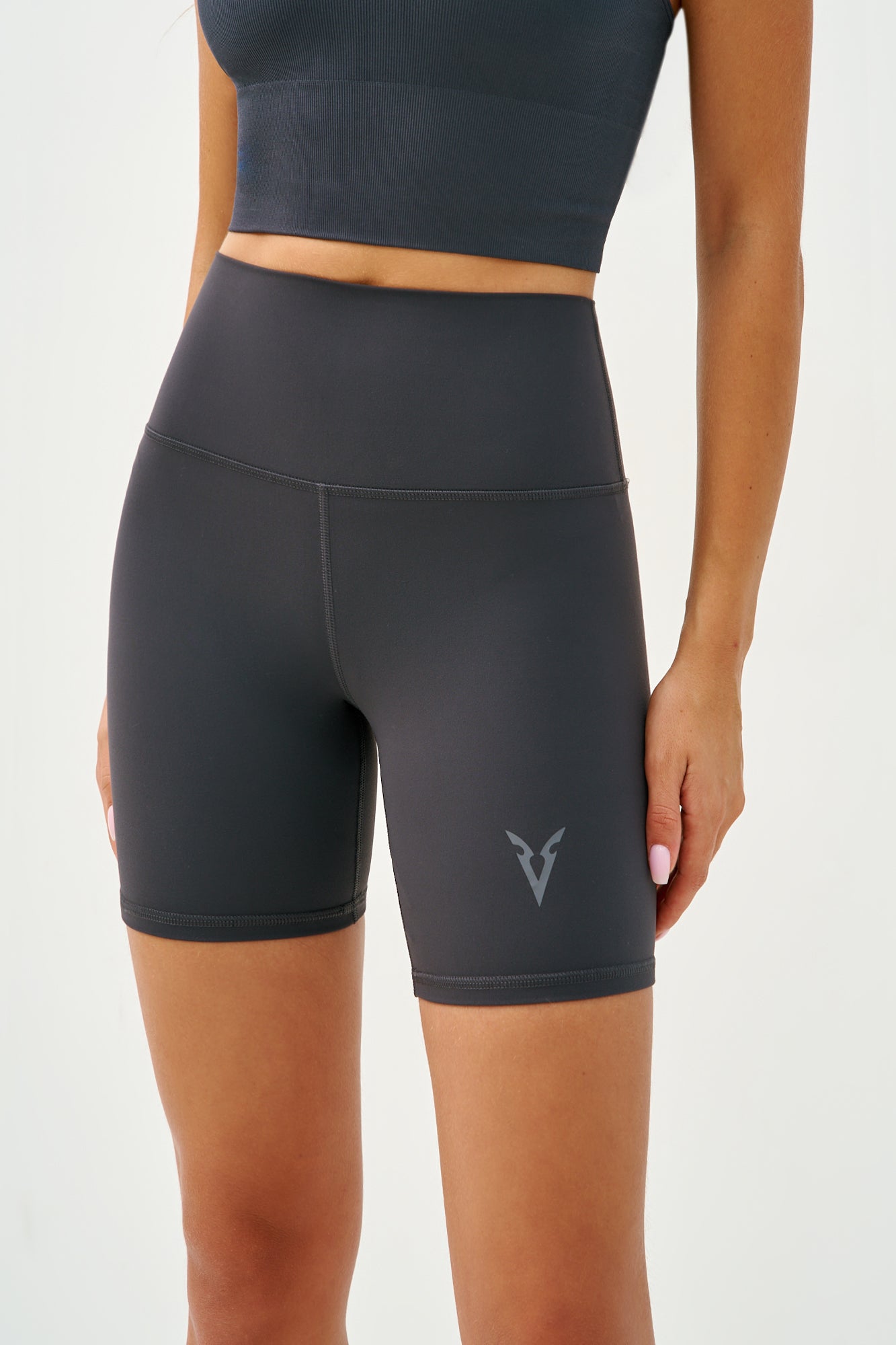 7" מכנסיים קצרים - Dark Gray