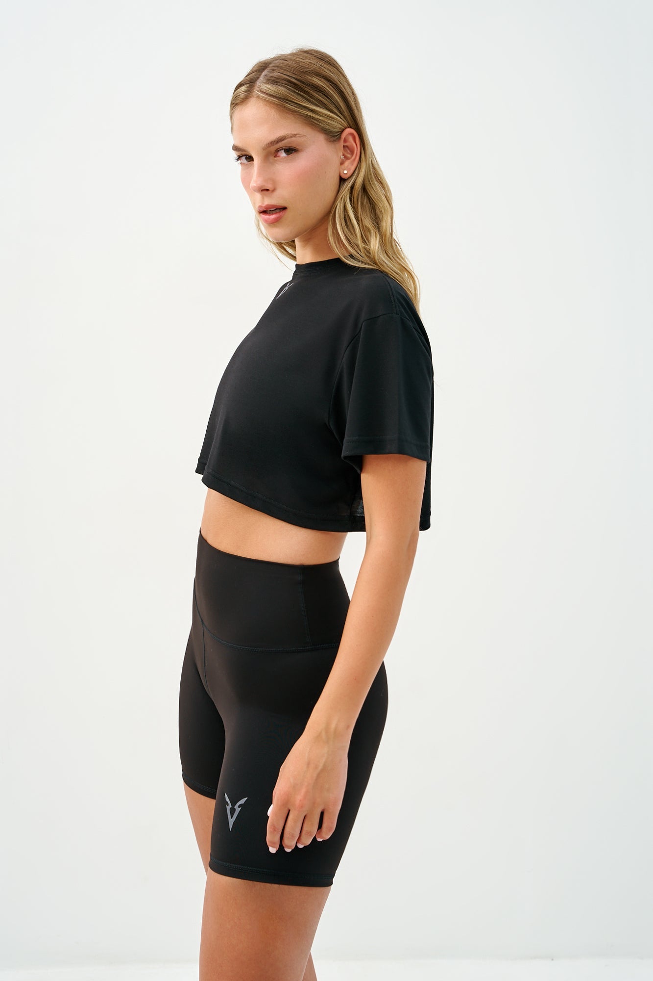 טי שירט גזרת בוקסי - Black