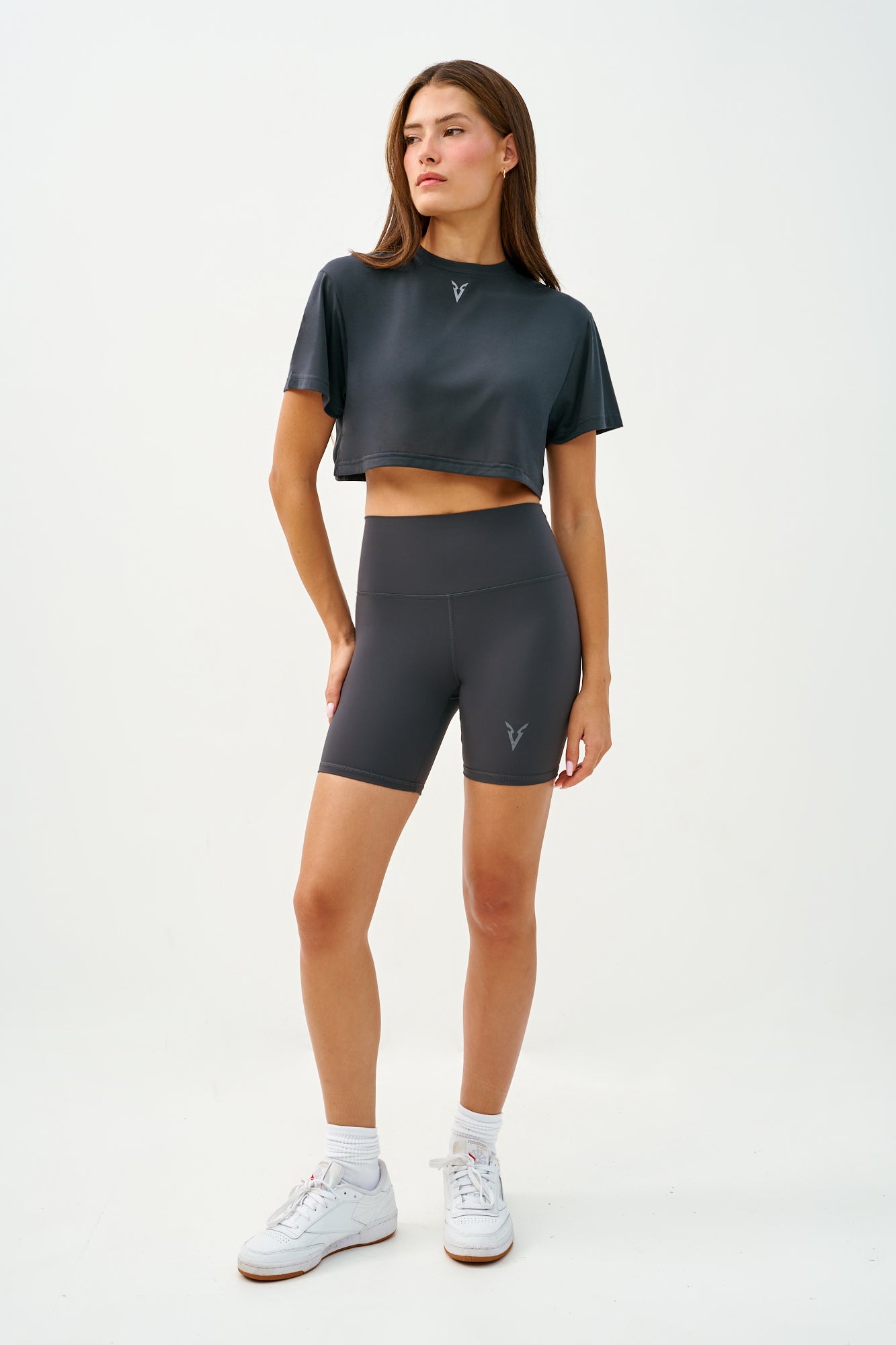 טי שירט גזרת בוקסי - Dark Gray