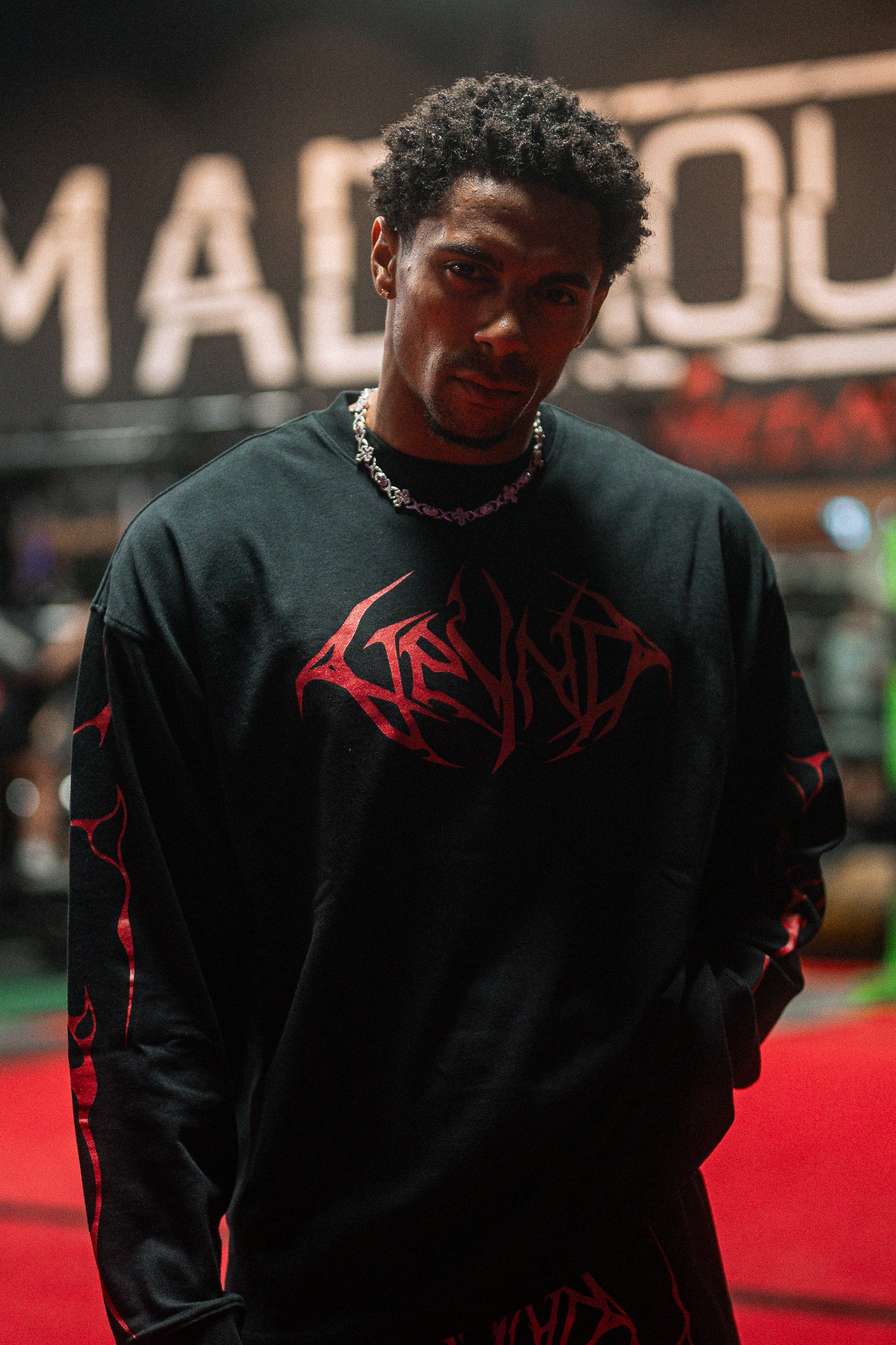 טי שירט שרוול ארוך RED VEINS GRAPHIC - Black